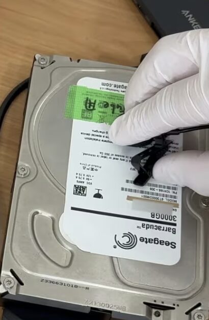 壊れたHDD 異音ASMR スクラッチラボ